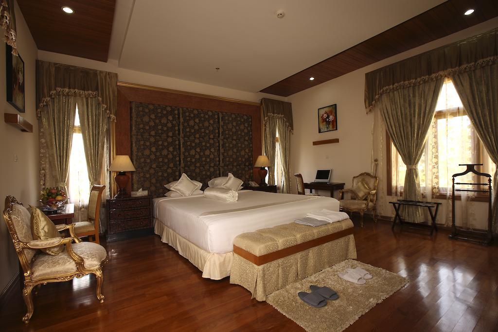 โรงแรมเมียะ ตอ วิน Naypyidaw ภายนอก รูปภาพ